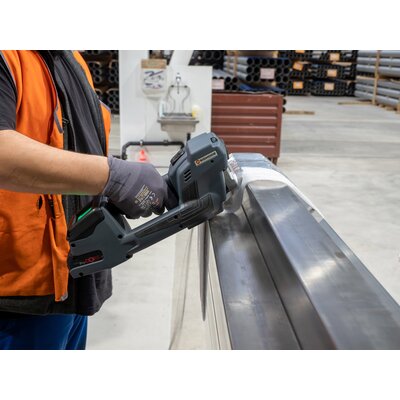 BPT-L19 akkutyökalu teräsvannesidontaan 